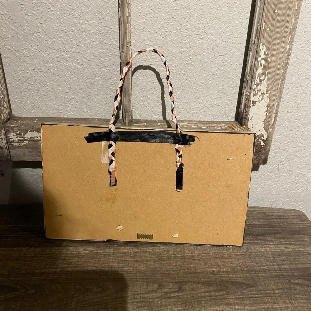 Love grows here rustic handmade sign - Picture 2 of 7